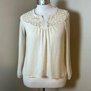 MONTEAU Top Blouse Long Sleeve Lace Shirt Cream Size Medium